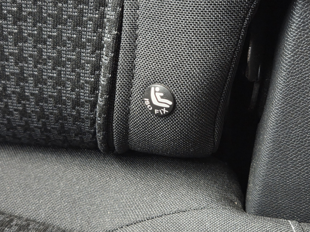 37268399-21.jpg
