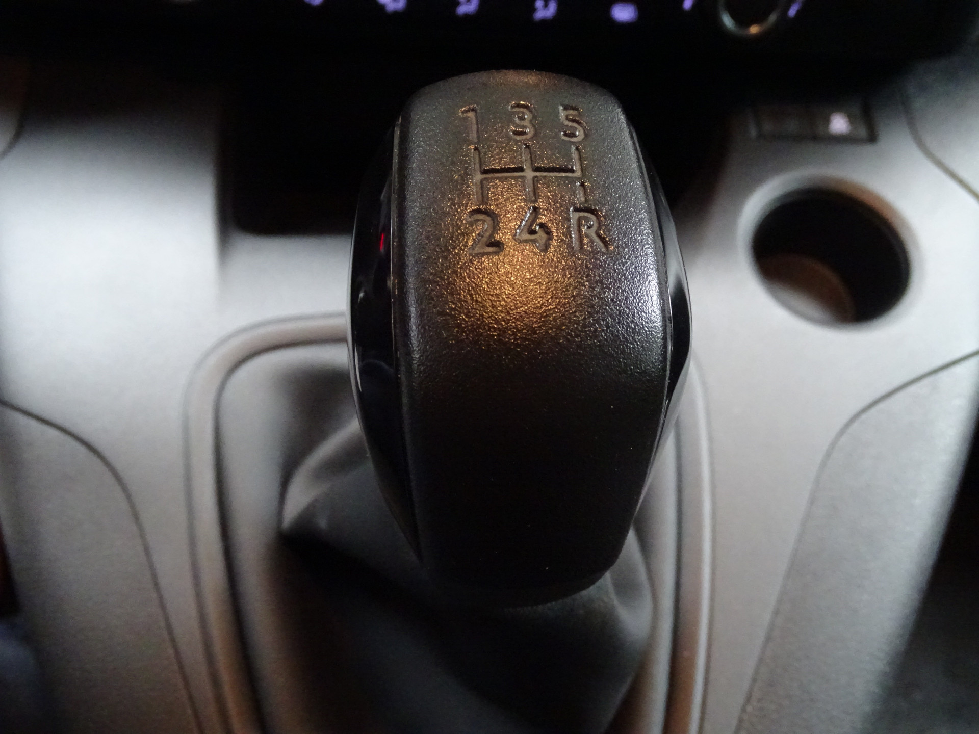 47245658-12.jpg
