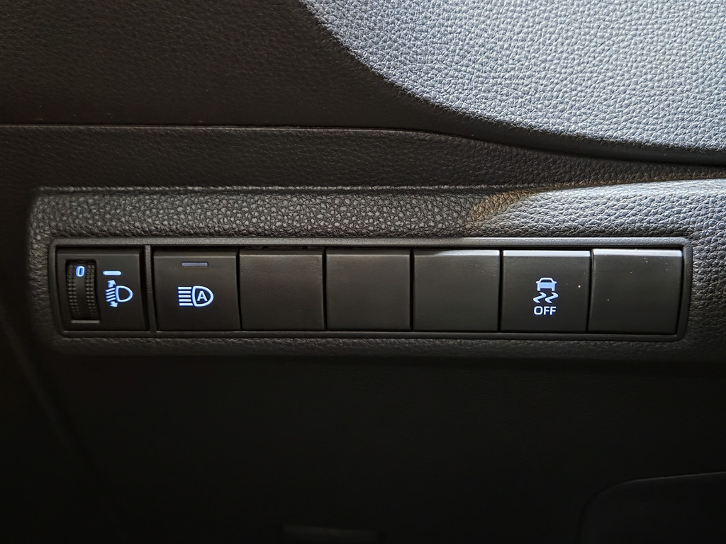 49181587-23.jpg